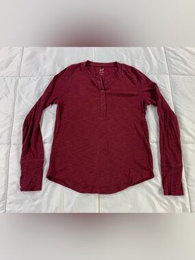 Pre loved GAP sweatshirt men size S